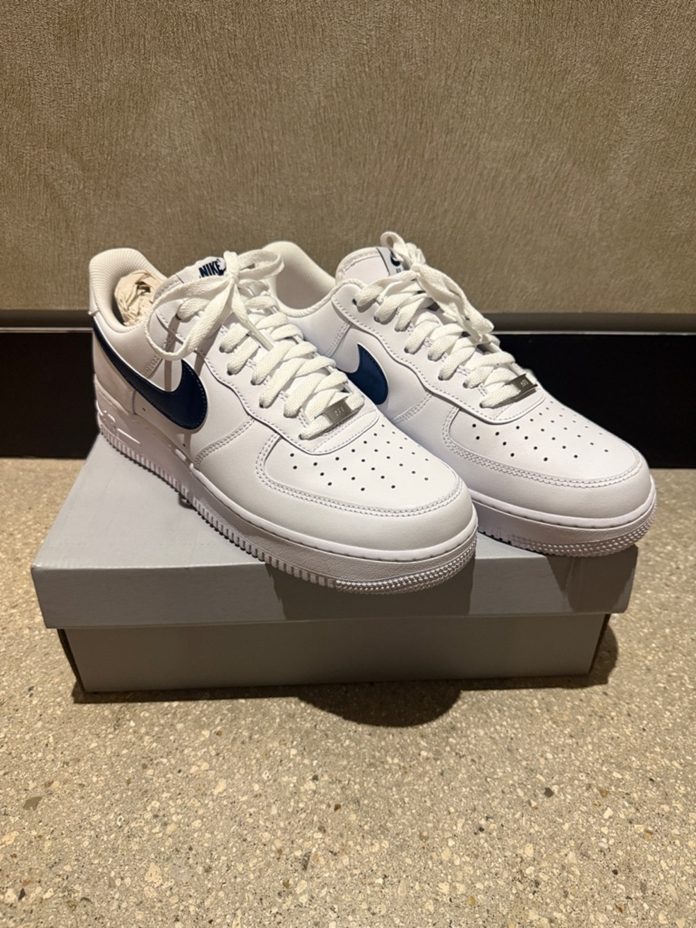 Nike Men’s White Sneakers with Navy Swoosh